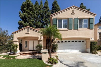 /international/us/1-straw-flower-irvine-ca-110120531145/