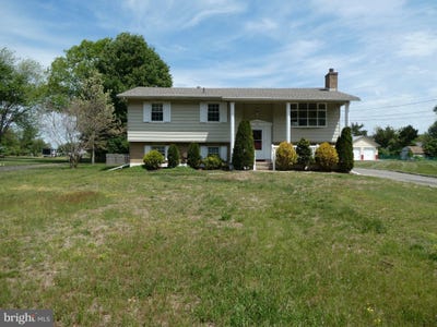/international/us/195-beebetown-road-hammonton-nj-110107992796/