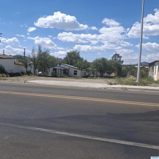 /international/us/2035b-pinos-altos-rd-silver-city-nm-110101462148/