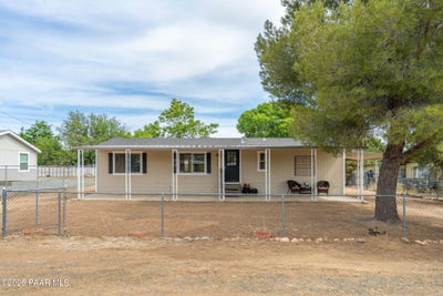 /international/us/12440-e-montezuma-way-dewey-humboldt-az-110099875517/