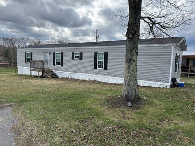 /international/us/207-chestnut-ln-daniels-wv-110106917073/