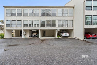 /international/us/710-s-mobile-street-fairhope-al-110096686214/