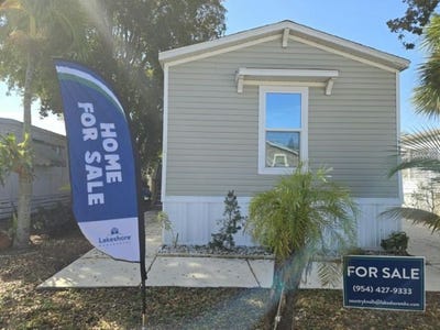/international/us/114-nw-50-ct-deerfield-beach-fl-110105852862/
