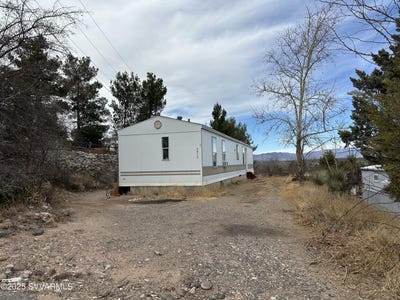 /international/us/4970-n-stardust-drive-rimrock-az-110098036026/?lang=en