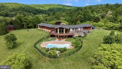 /international/us/9237-frostown-road-middletown-md-110108106087/