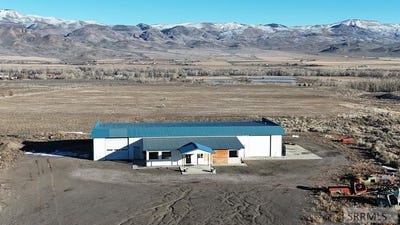 /international/us/1301-s-hwy-93-challis-id-110107260697/