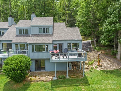 /international/us/43-townhouse-drive-burnsville-nc-110100222255/