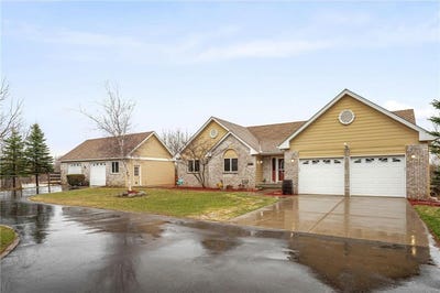 /international/us/7645-84th-avenue-n-greenfield-mn-110108352092/
