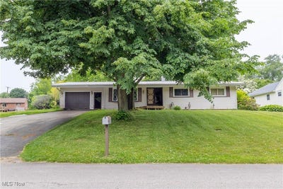 /international/us/733-lake-erie-street-conneaut-oh-110100332077/