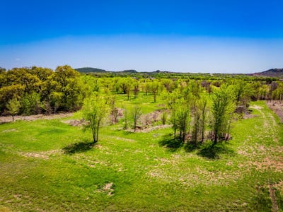 /international/us/indigo-bush-lot-446-possum-kingdom-lake-tx-110108388803/