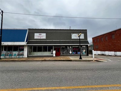 /international/us/201-e-high-street-potosi-mo-110095987153/