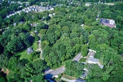 /international/us/995-custer-avenue-se-atlanta-ga-110120769128/