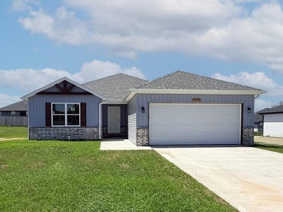 /international/us/528-columbine-street-rogersville-mo-110103143842/