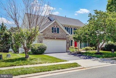 /international/us/6519-debhill-ln-gainesville-va-110108336136/