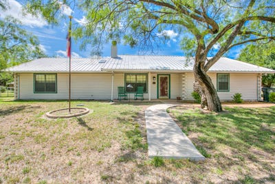 /international/us/16101-fitzgerald-drive-san-angelo-tx-110108743617/