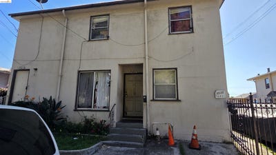 /international/us/10419-san-leandro-st-oakland-ca-110106496055/