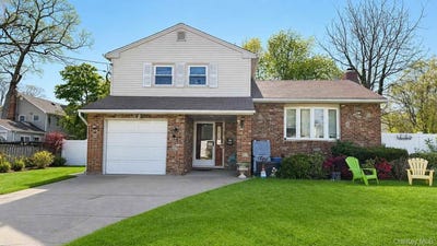 /international/us/42-kenwood-avenue-massapequa-ny-110107878985/