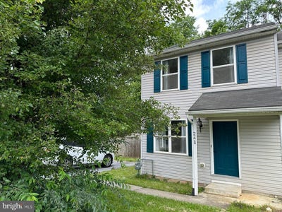 /international/us/241-merrbaugh-drive-hagerstown-md-110108775417/