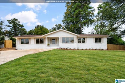 /international/us/1408-holly-oak-drive-vestavia-hills-al-110120551428/