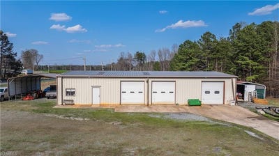 /international/us/3318-nc-highway-49-liberty-nc-110106706166/