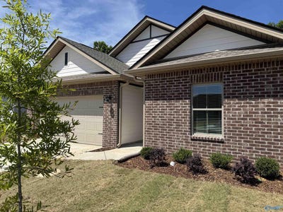 /international/us/15589-ruthie-lynn-drive-athens-al-110108078273/