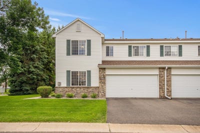 /international/us/17980-69th-place-n-maple-grove-mn-110108755479/
