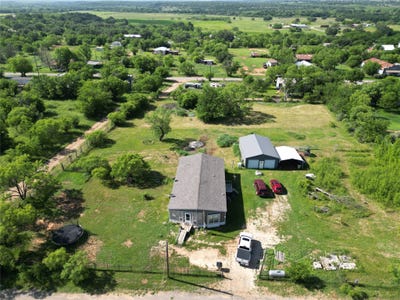 /international/us/181-mountain-street-burkett-tx-110099232883/