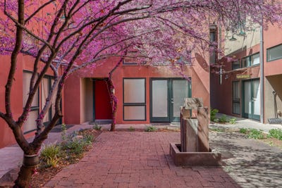/international/us/1190-harrison-road-santa-fe-nm-110107396884/