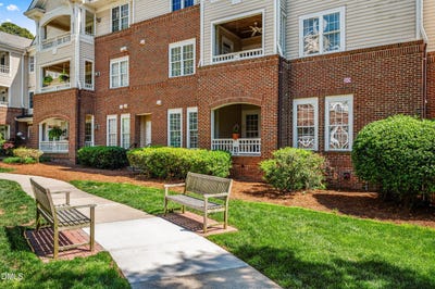 /international/us/100-northbrook-drive-raleigh-nc-110107953450/