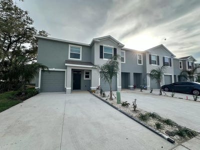 /international/us/299-mangrove-shade-circle-apollo-beach-fl-110106567701/