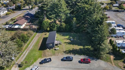 /international/us/june-ave-se-bandon-or-110120483332/
