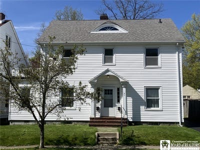 /international/us/31-falconer-street-jamestown-ny-110099107351/