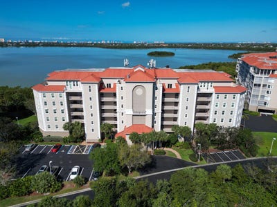 /international/us/269-vintage-bay-drive-marco-island-fl-110106433887/