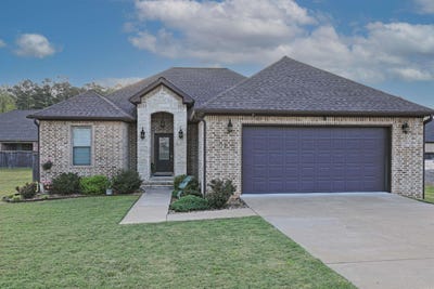 /international/us/12-sayde-lane-sheridan-ar-110107240872/