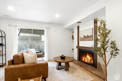 /international/us/5440-s-willow-ln-e-murray-ut-110120128765/