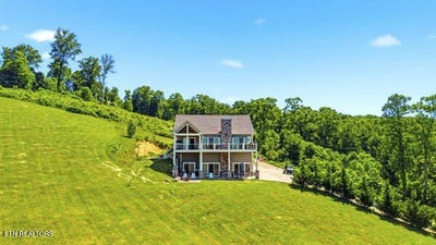 /international/us/301-mountain-way-sharps-chapel-tn-110108609838/