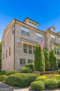 /international/us/4134-charlotte-way-atlanta-ga-110110097145/