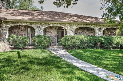 /international/us/980-thomas-arnold-road-salado-tx-110107690850/