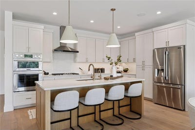 /international/us/5655-buffington-lane-shorewood-mn-110100723878/