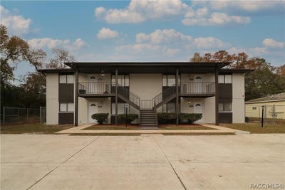 /international/us/7851-pinehurst-drive-spring-hill-fl-110120414840/