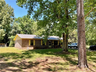 /international/us/1973-county-road-4400-clarksville-ar-110108075740/