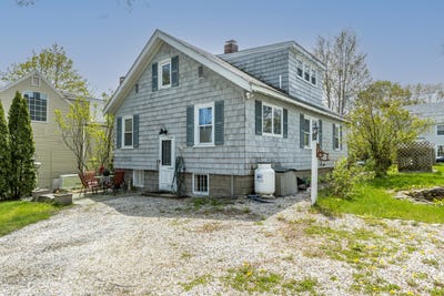 /international/us/31-church-street-yarmouth-me-110099480612/?lang=en
