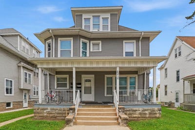 /international/us/2416-olive-street-cedar-falls-ia-110109213088/