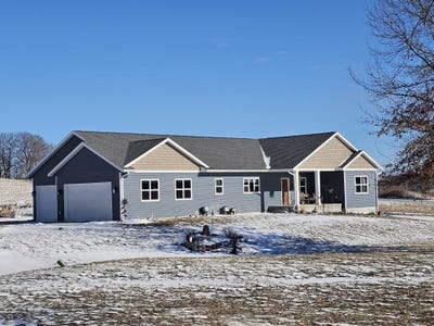 /international/us/15428-hazelgreen-road-tomah-wi-110105218701/