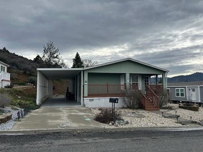 /international/us/1010-deer-creek-way-sp-3-yreka-ca-110104575289/