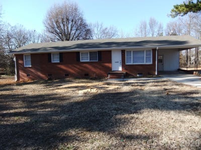 /international/us/1459-legion-road-fort-mill-sc-110107032886/