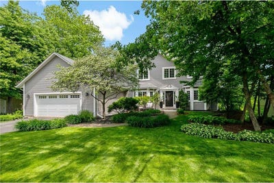 /international/us/8879-sylvan-ridge-eden-prairie-mn-110108467801/