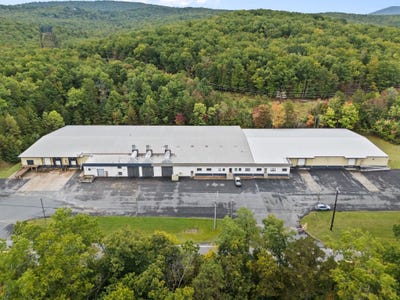 /international/us/2000-s-delphine-ave-waynesboro-va-110102540779/
