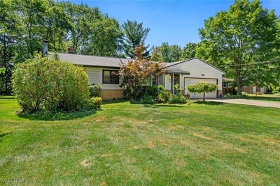 /international/us/64-oviatt-drive-northfield-center-oh-110101150745/?lang=en