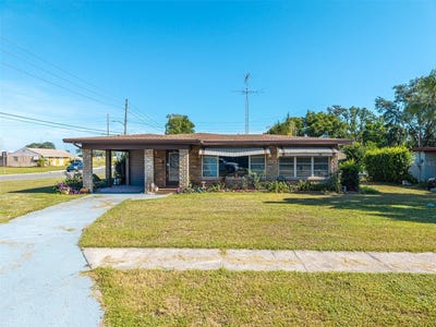 /international/us/1-e-wolf-street-avon-park-fl-110119764168/